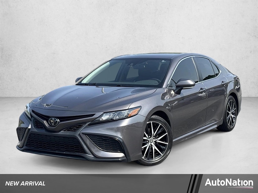 Certified 2022 Toyota Camry SE Sedan