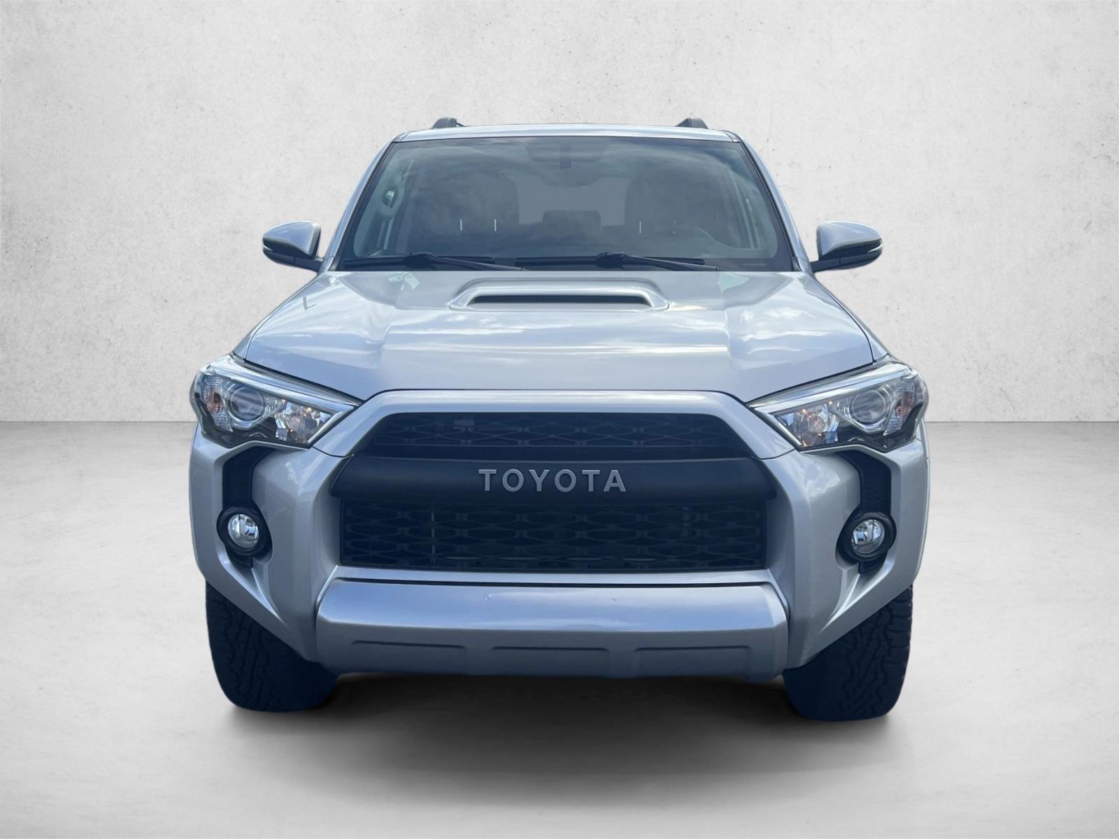 2017 Toyota 4Runner TRD Premium photo 2