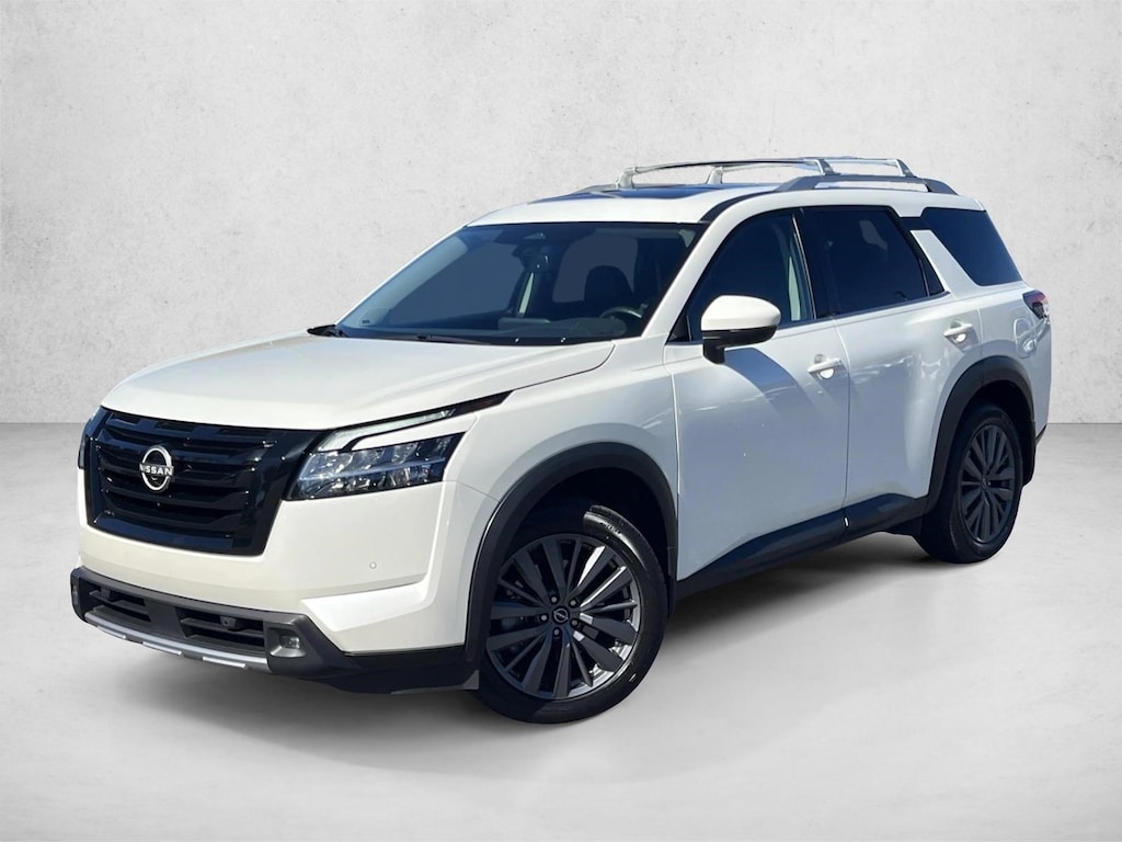 Used 2022 Nissan Pathfinder SL SUV