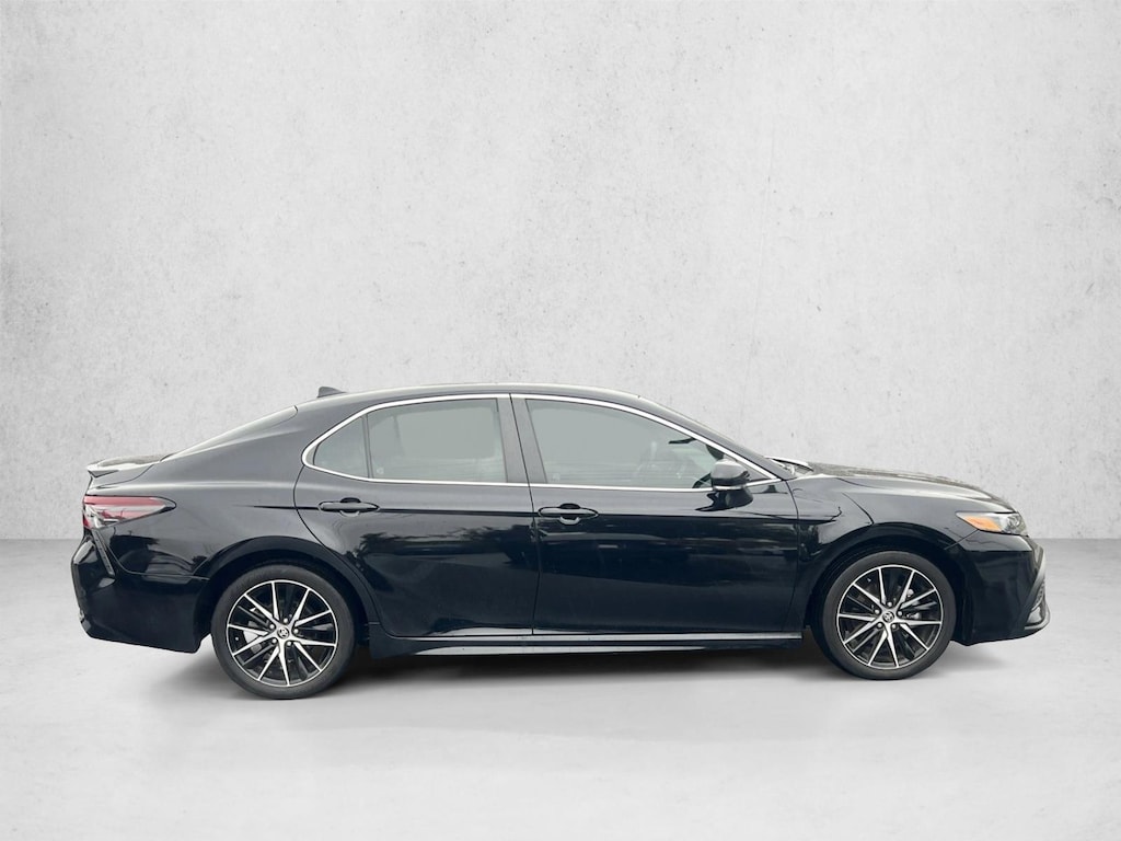 Used 2024 Toyota Camry SE Sedan