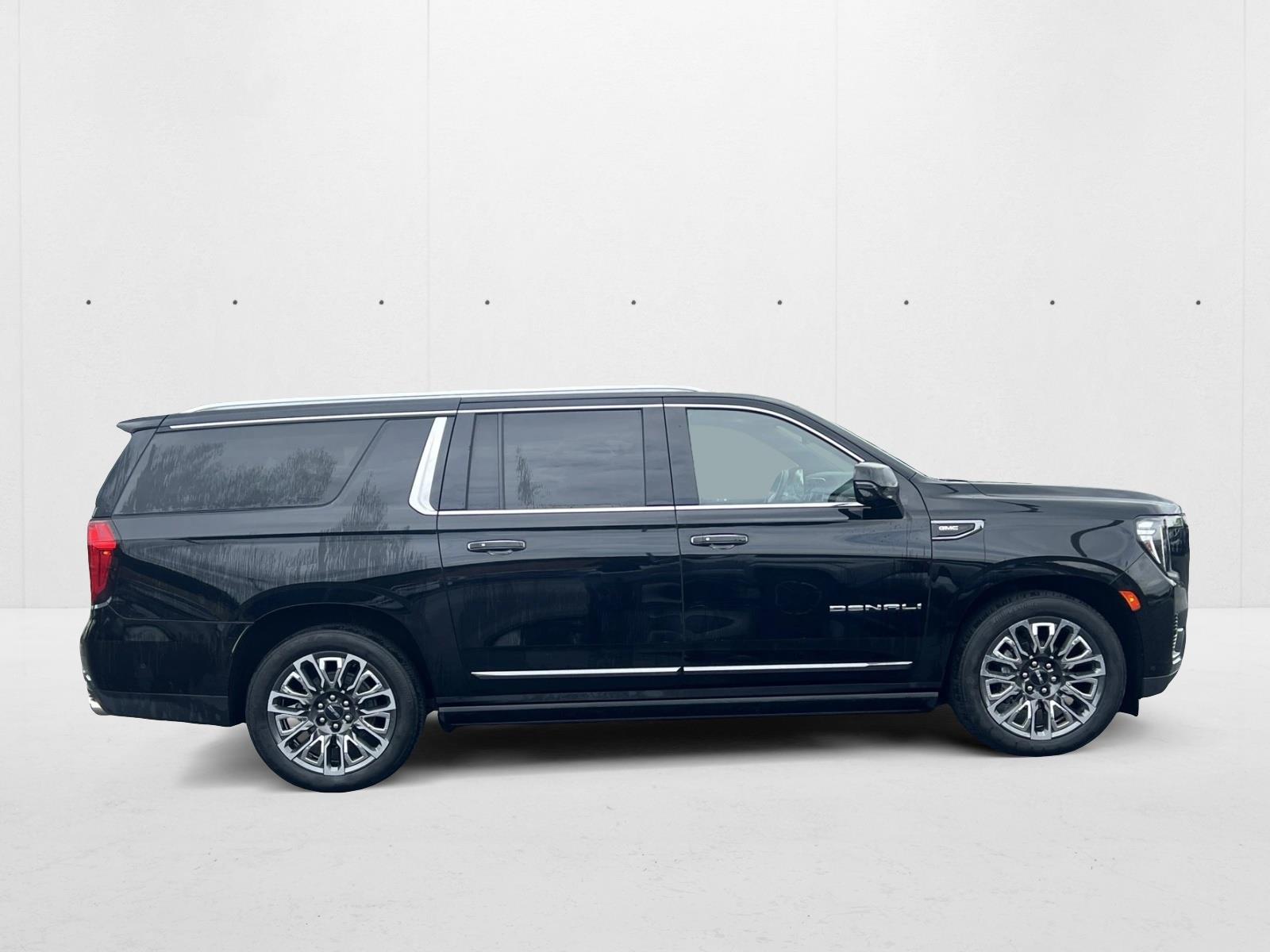 2023 Gmc Yukon XL Denali Ultimate photo 4