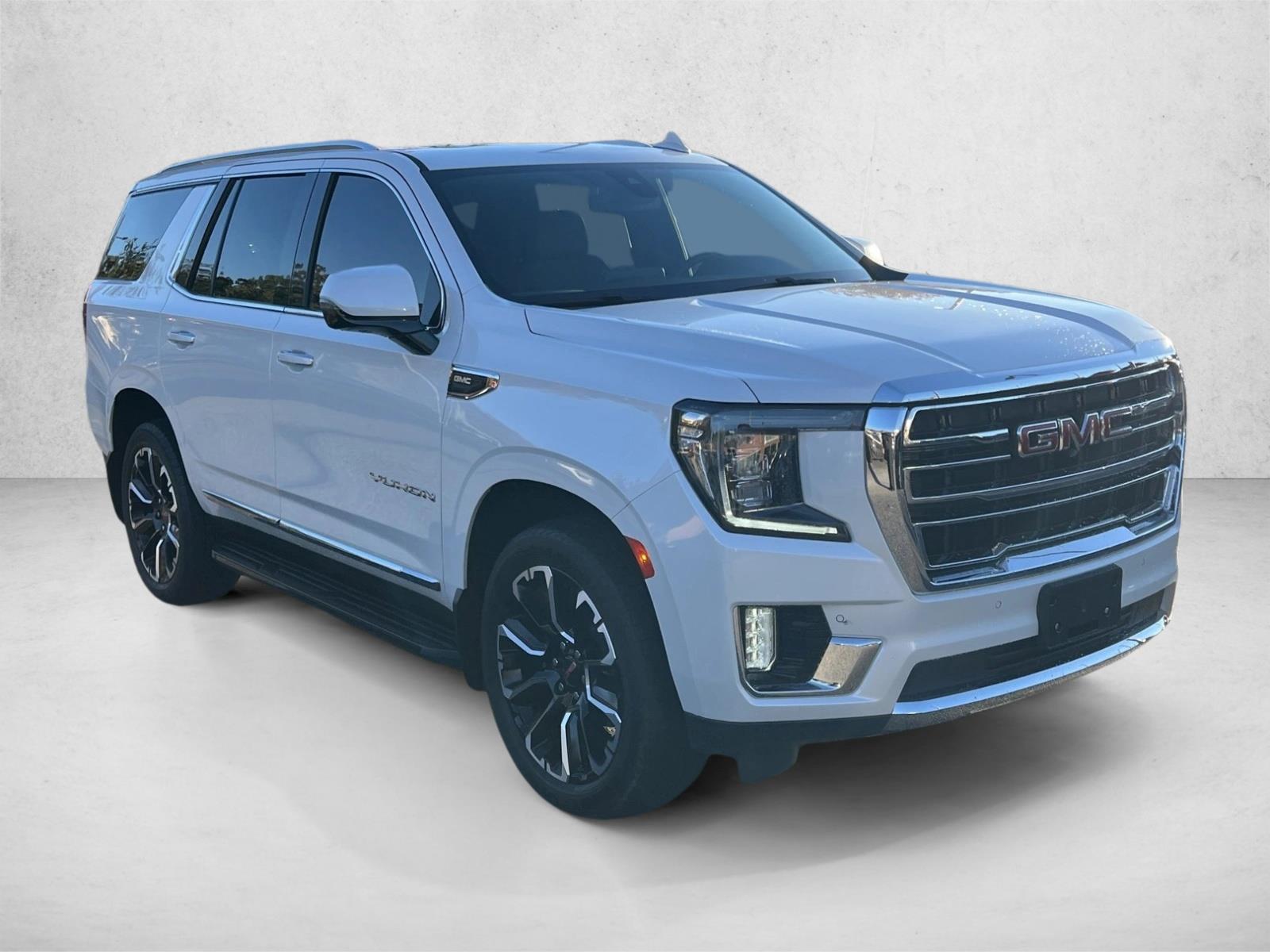 2021 Gmc Yukon SLT photo 2