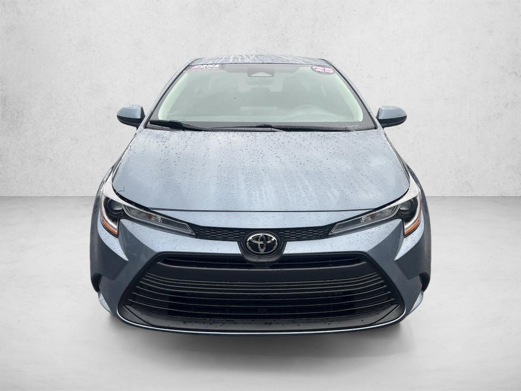 Certified 2025 Toyota Corolla LE Sedan