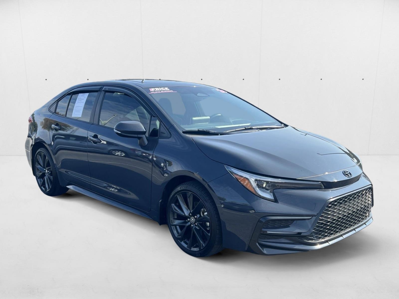 2024 Toyota Corolla XSE photo 3