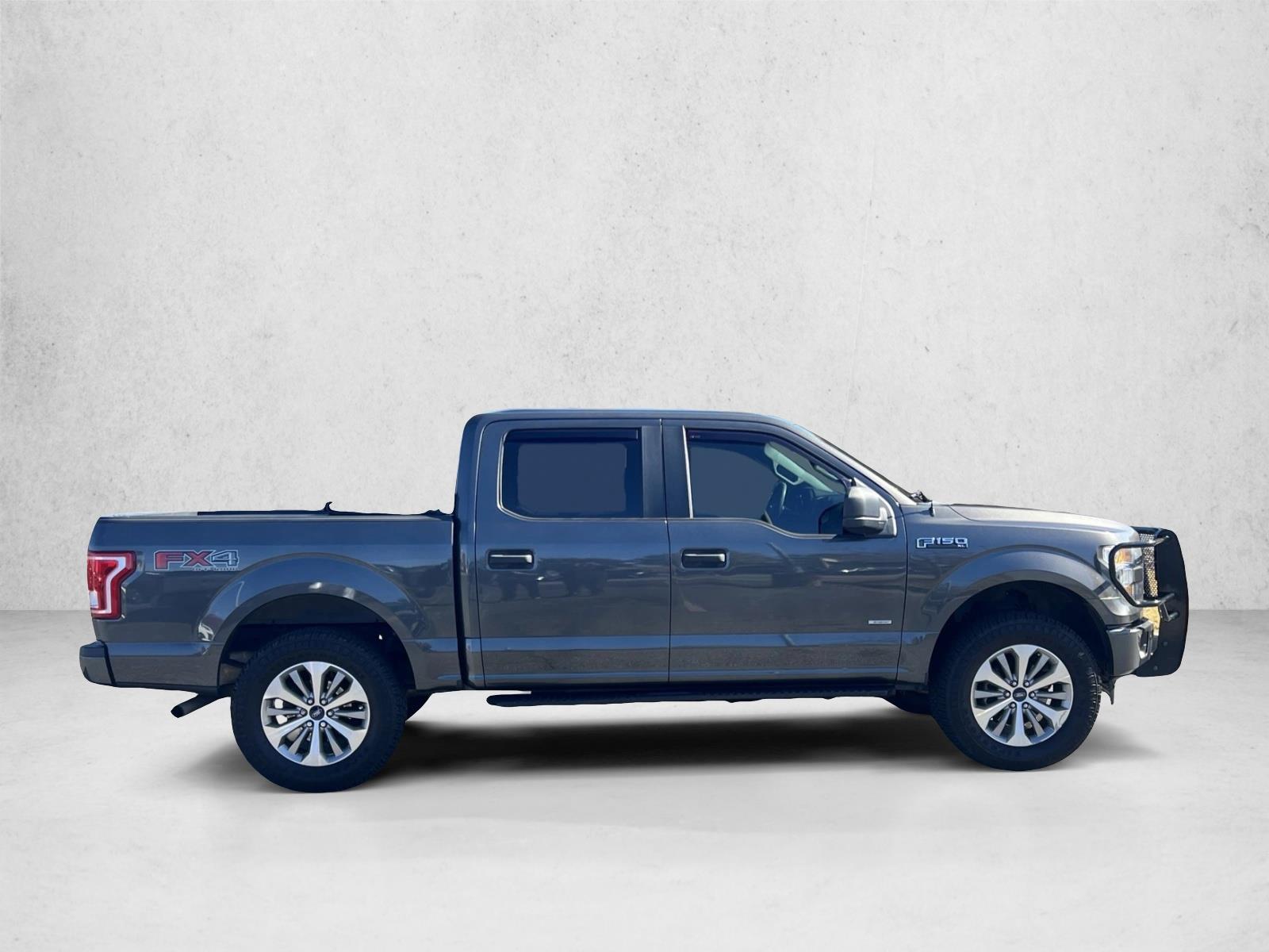 2017 Ford F-150 XL photo 4