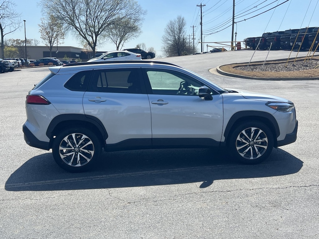 Certified 2025 Toyota Corolla Cross XLE SUV