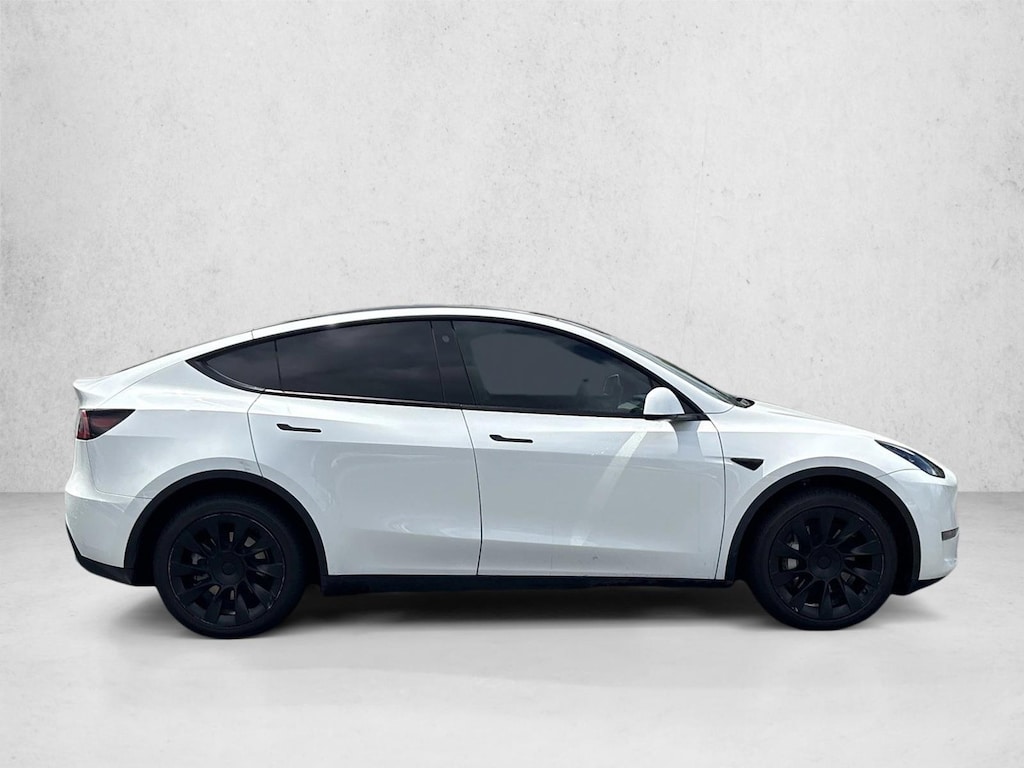 Used 2023 Tesla Model Y Long Range SUV