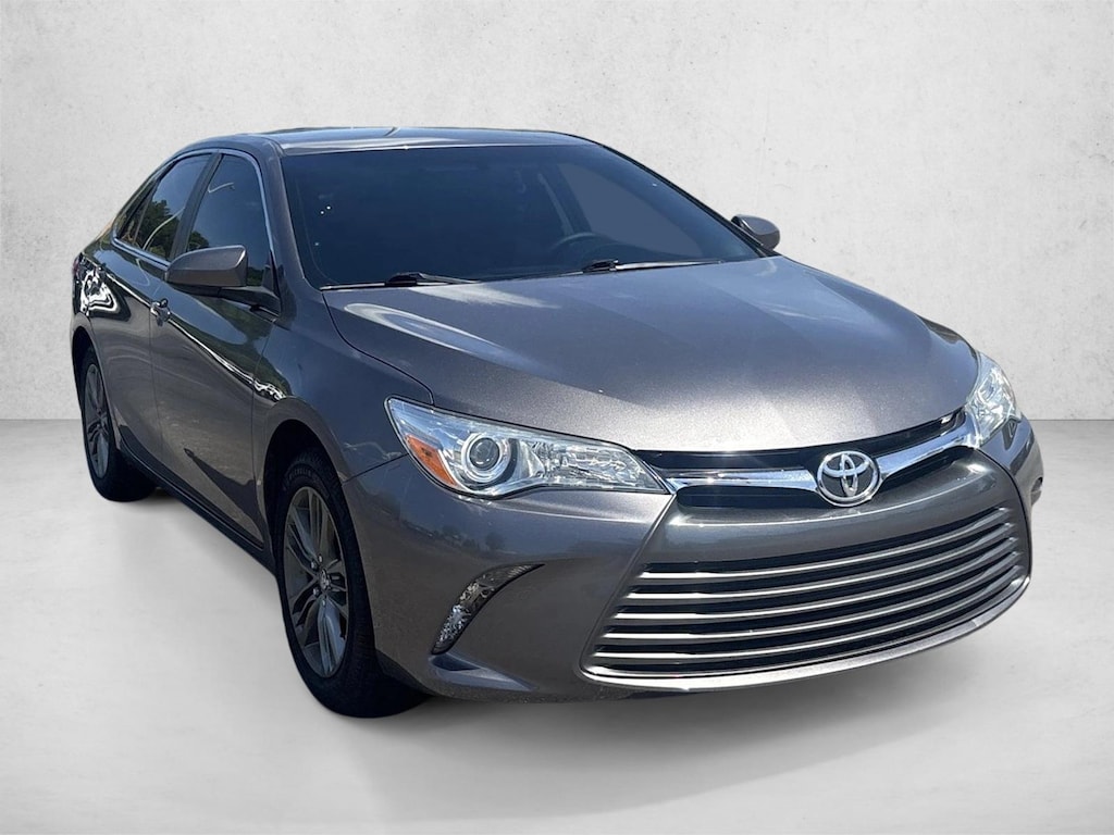 Used 2017 Toyota Camry LE Sedan