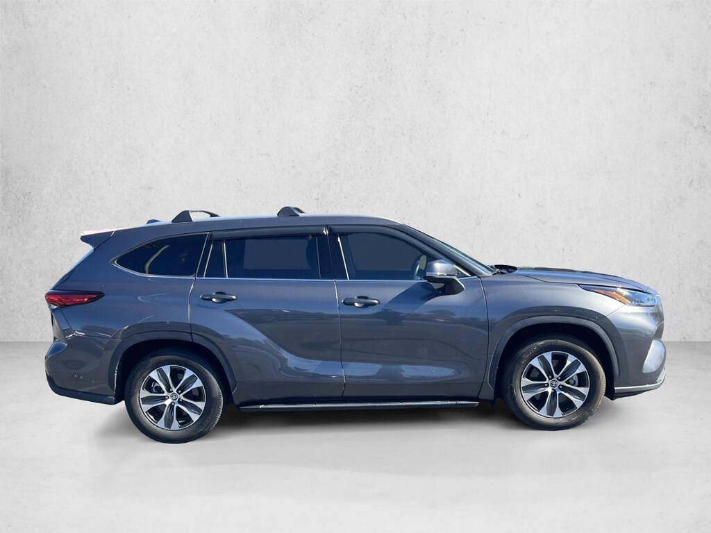Certified 2022 Toyota Highlander XLE SUV