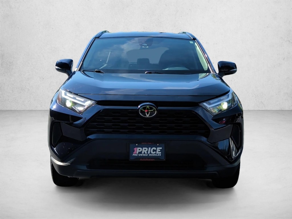 Used 2022 Toyota RAV4 XLE SUV