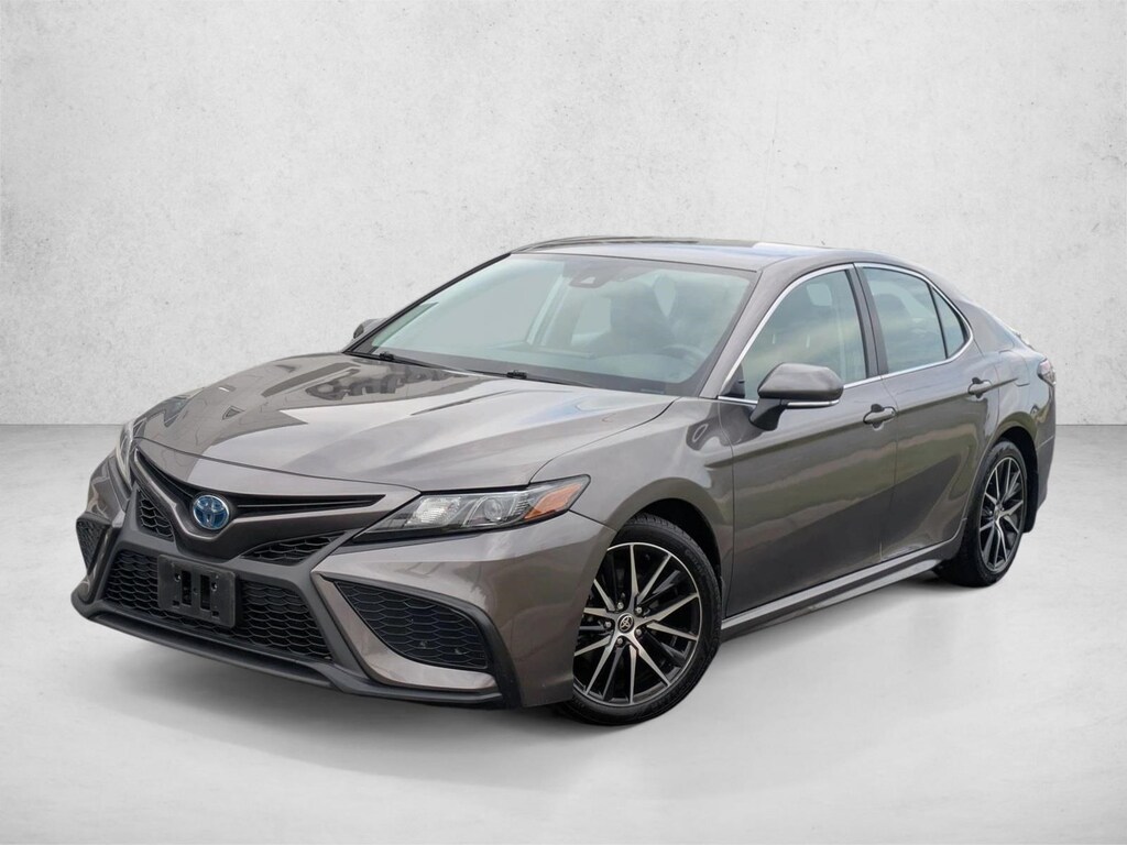 Used 2024 Toyota Camry Hybrid SE Sedan