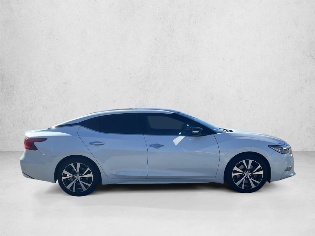 Used 2017 Nissan Maxima 3.5 SL Sedan