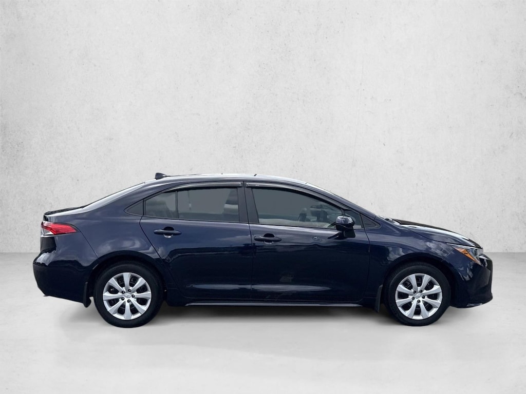 Used 2025 Toyota Corolla LE Sedan