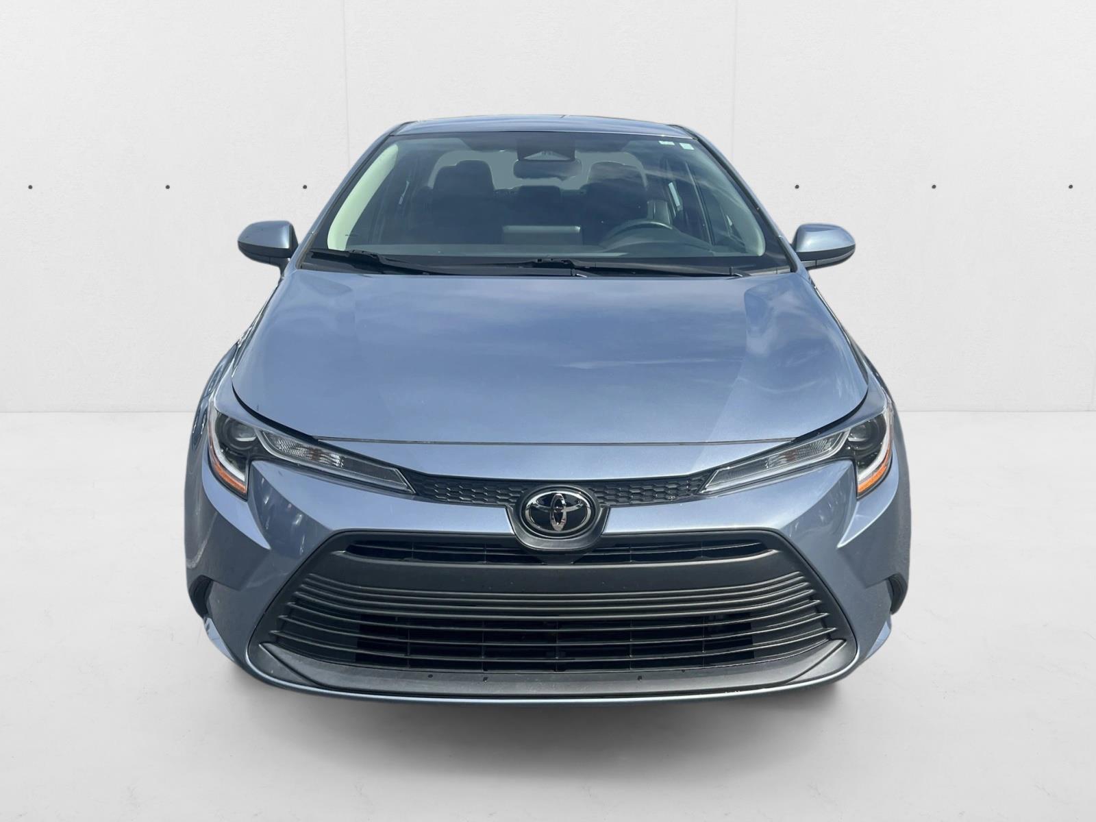 2024 Toyota Corolla LE photo 2