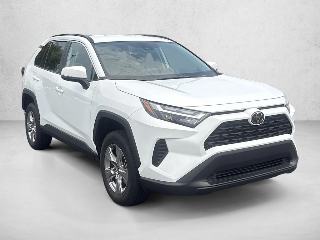 Used 2025 Toyota RAV4 XLE SUV