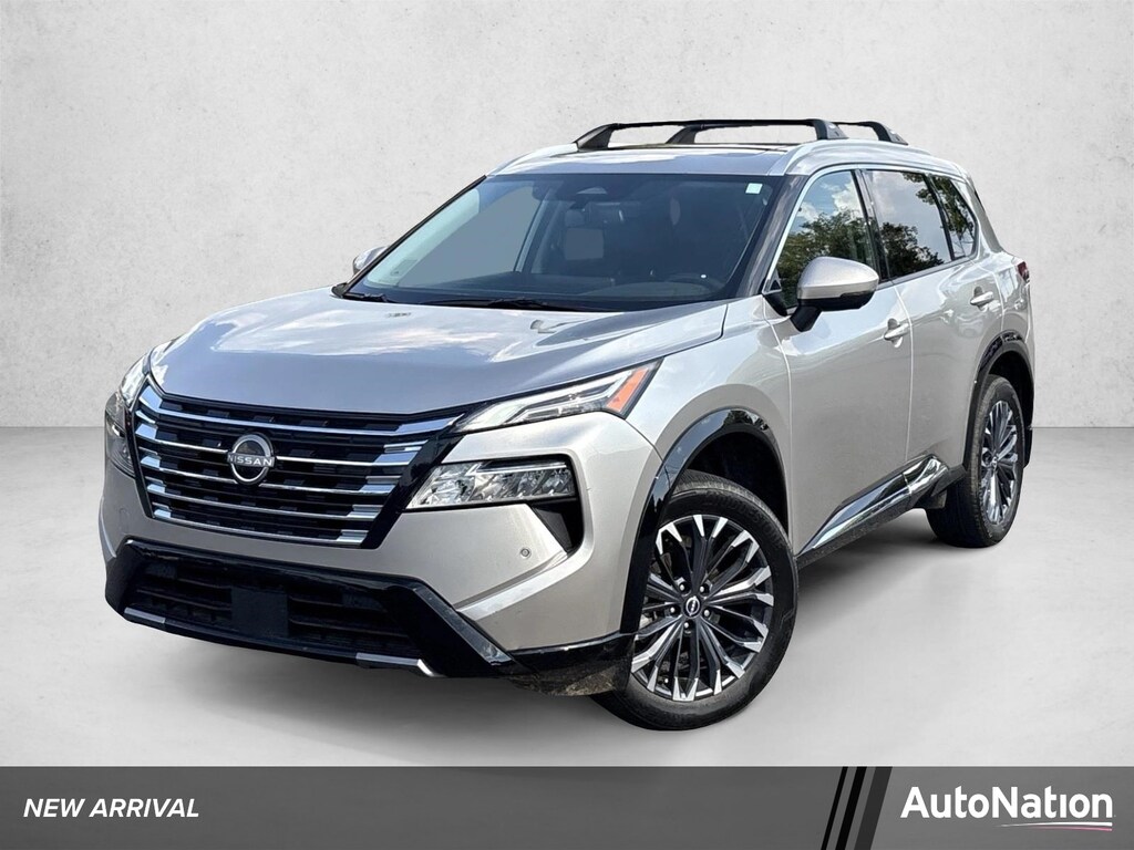 Used 2025 Nissan Rogue Platinum SUV