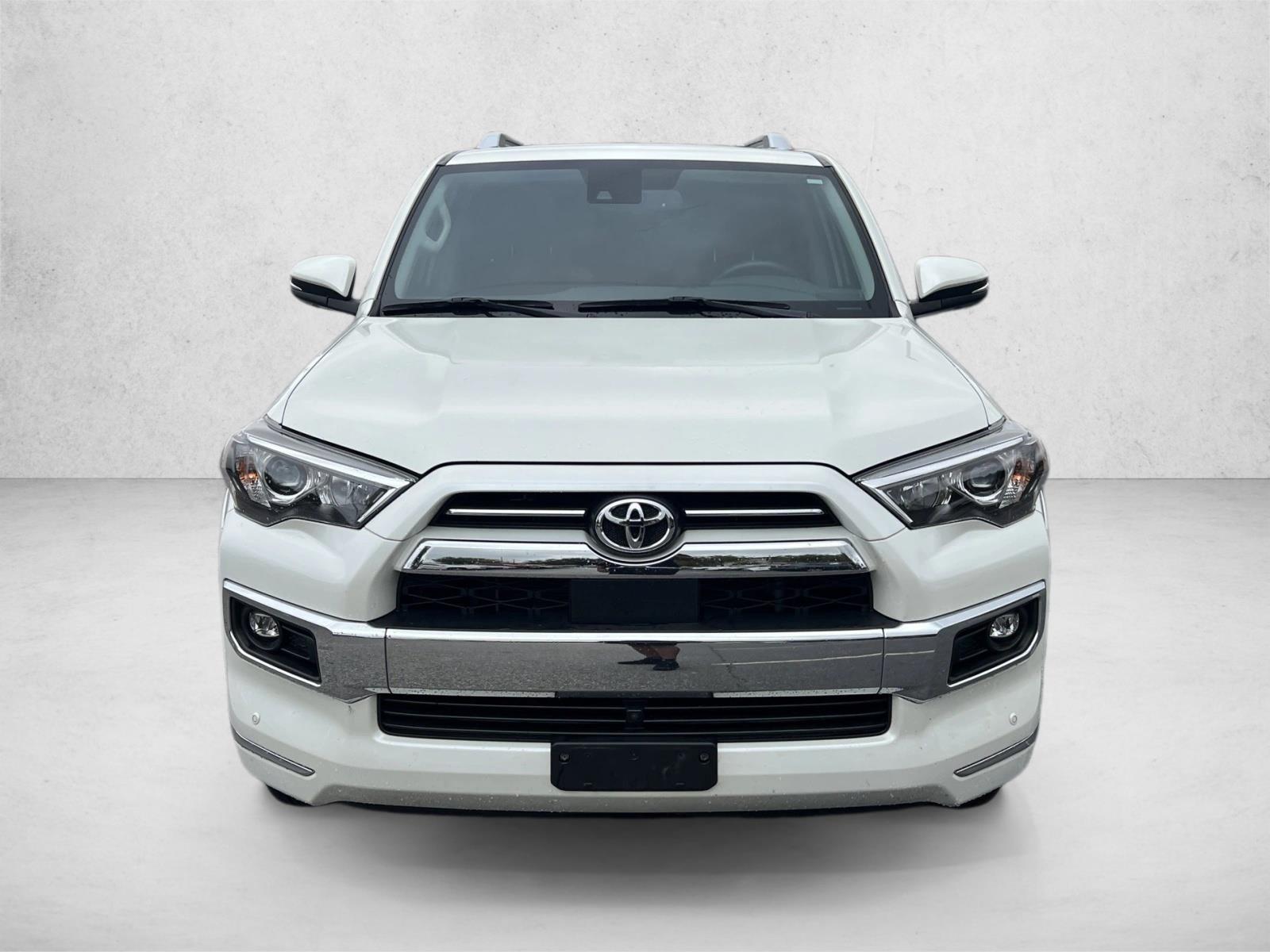2023 Toyota 4Runner Limited photo 2