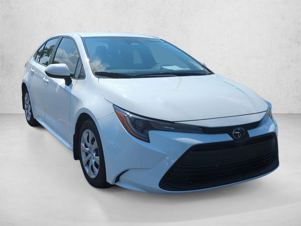 Certified 2025 Toyota Corolla LE Sedan