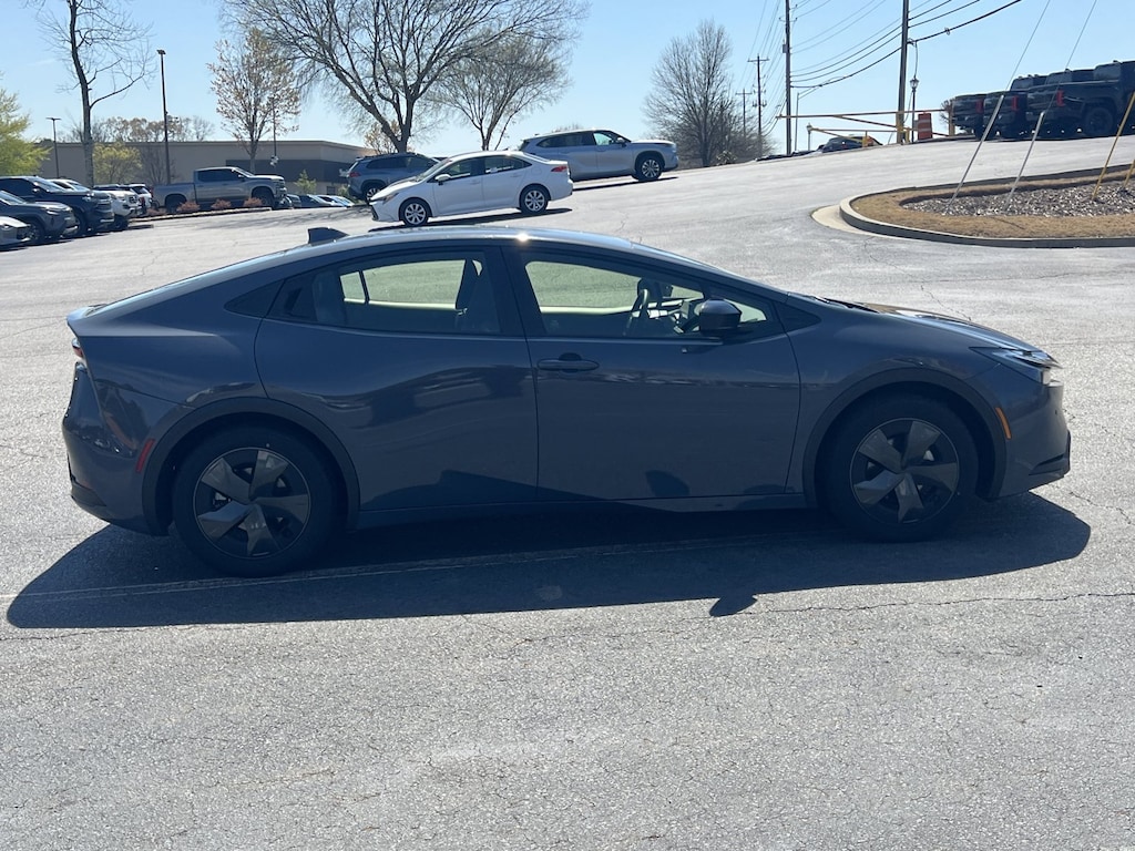 Used 2025 Toyota Prius LE Hatchback