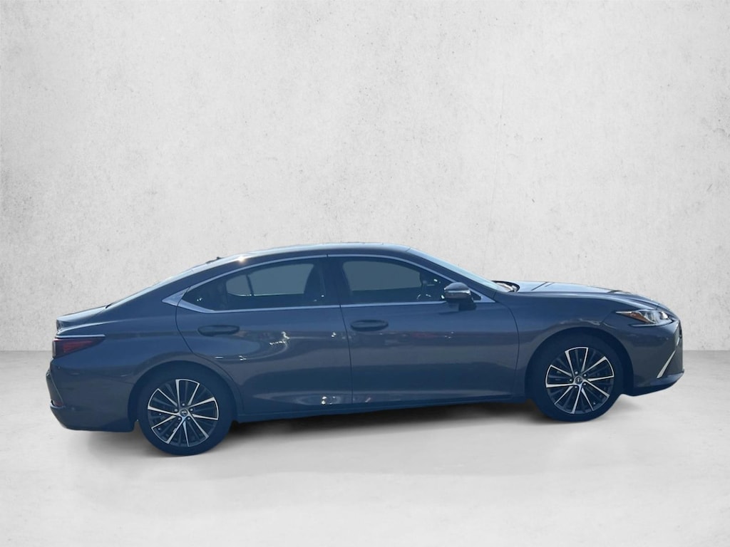 Used 2022 Lexus ES 350 Sedan