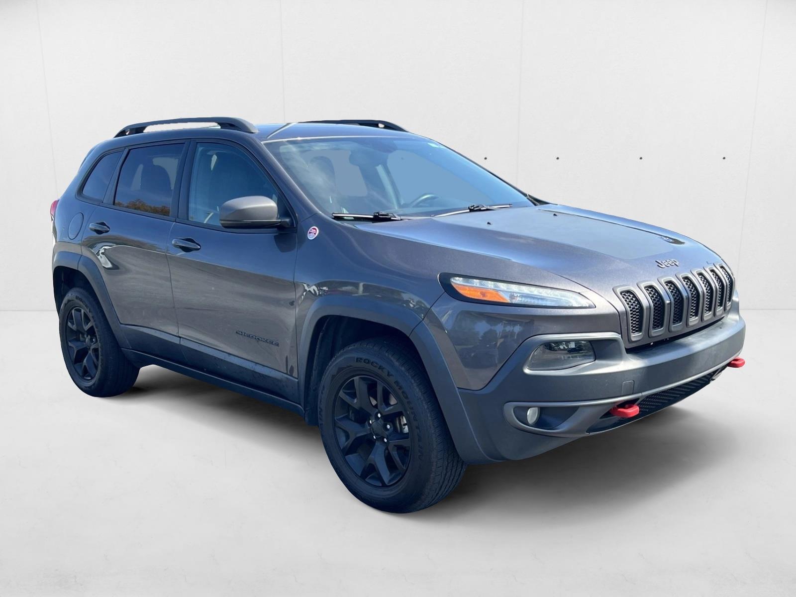 2018 Jeep Cherokee Trailhawk photo 3