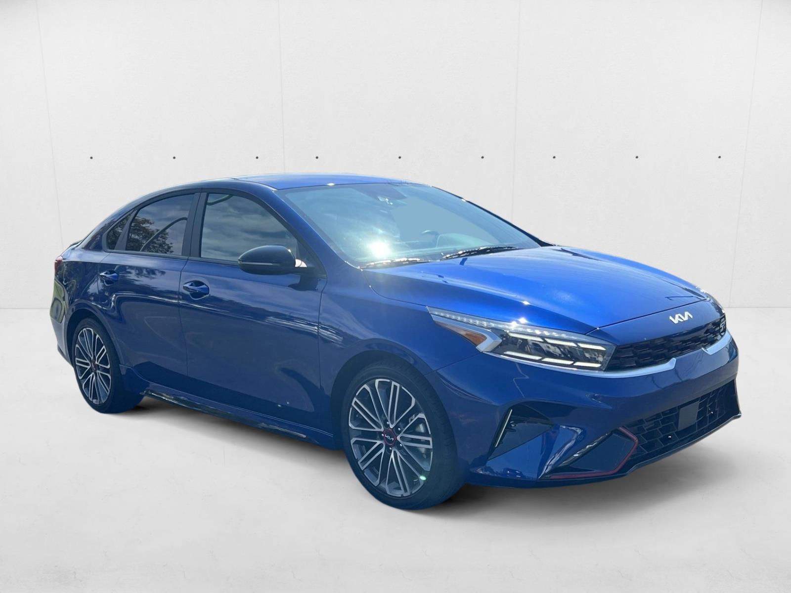 2024 Kia Forte GT photo 3