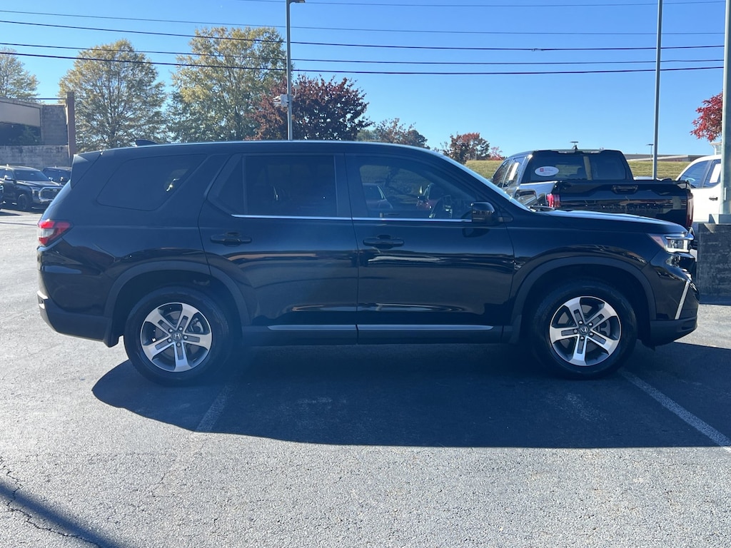 Used 2023 Honda Pilot EX-L 7 Passenger SUV