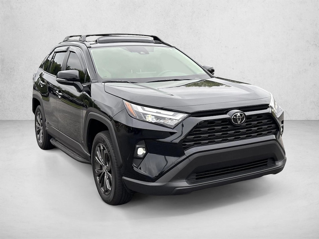 Used 2025 Toyota RAV4 Hybrid XLE Premium SUV