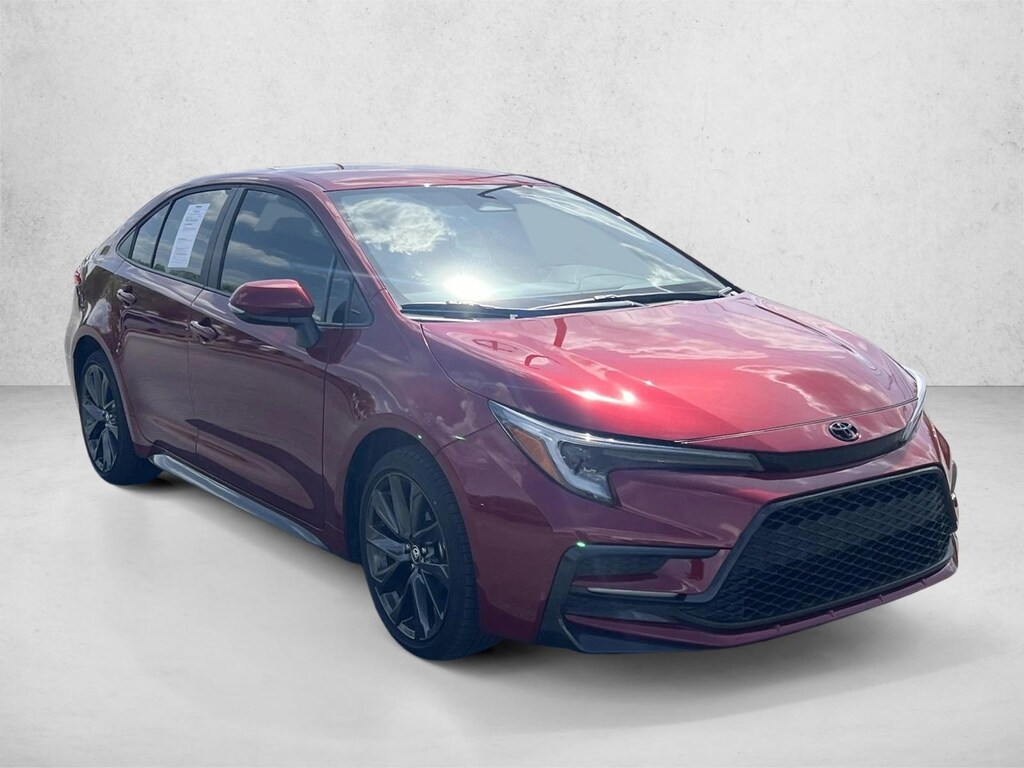 Used 2025 Toyota Corolla SE Sedan