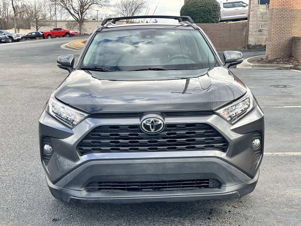 Used 2021 Toyota RAV4 XLE SUV