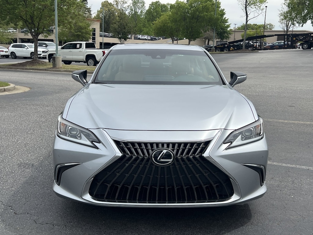 Used 2022 Lexus ES 350 Sedan