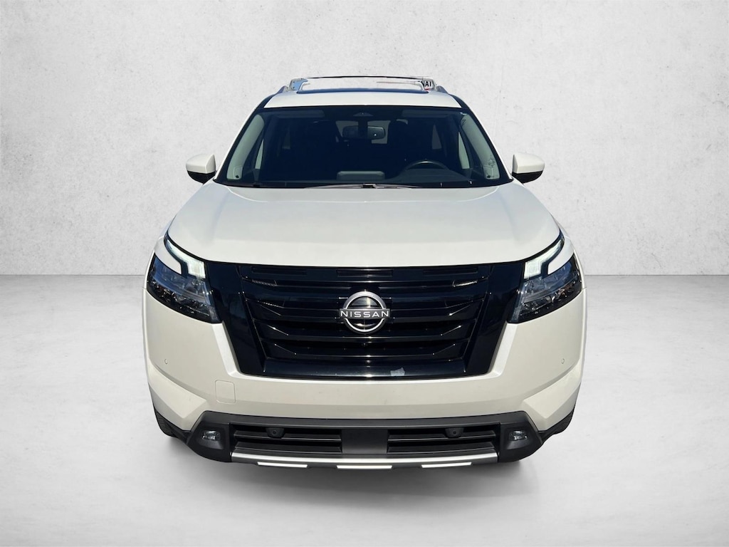 Used 2022 Nissan Pathfinder SL SUV