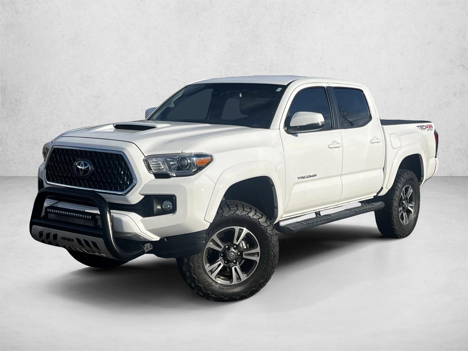 2019 Toyota Tacoma TRD Sport's photo