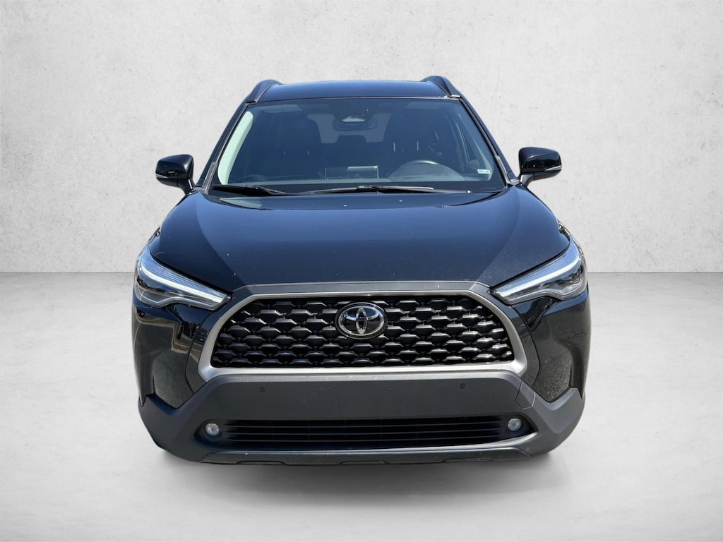 Certified 2025 Toyota Corolla Cross XLE SUV