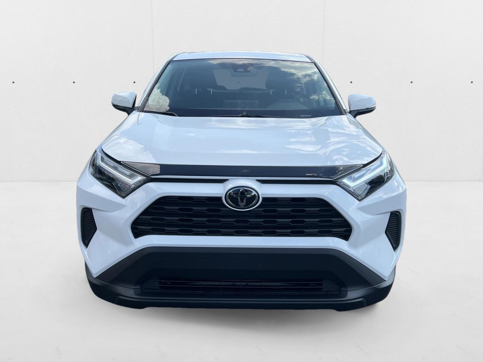 2024 Toyota RAV4 LE photo 2
