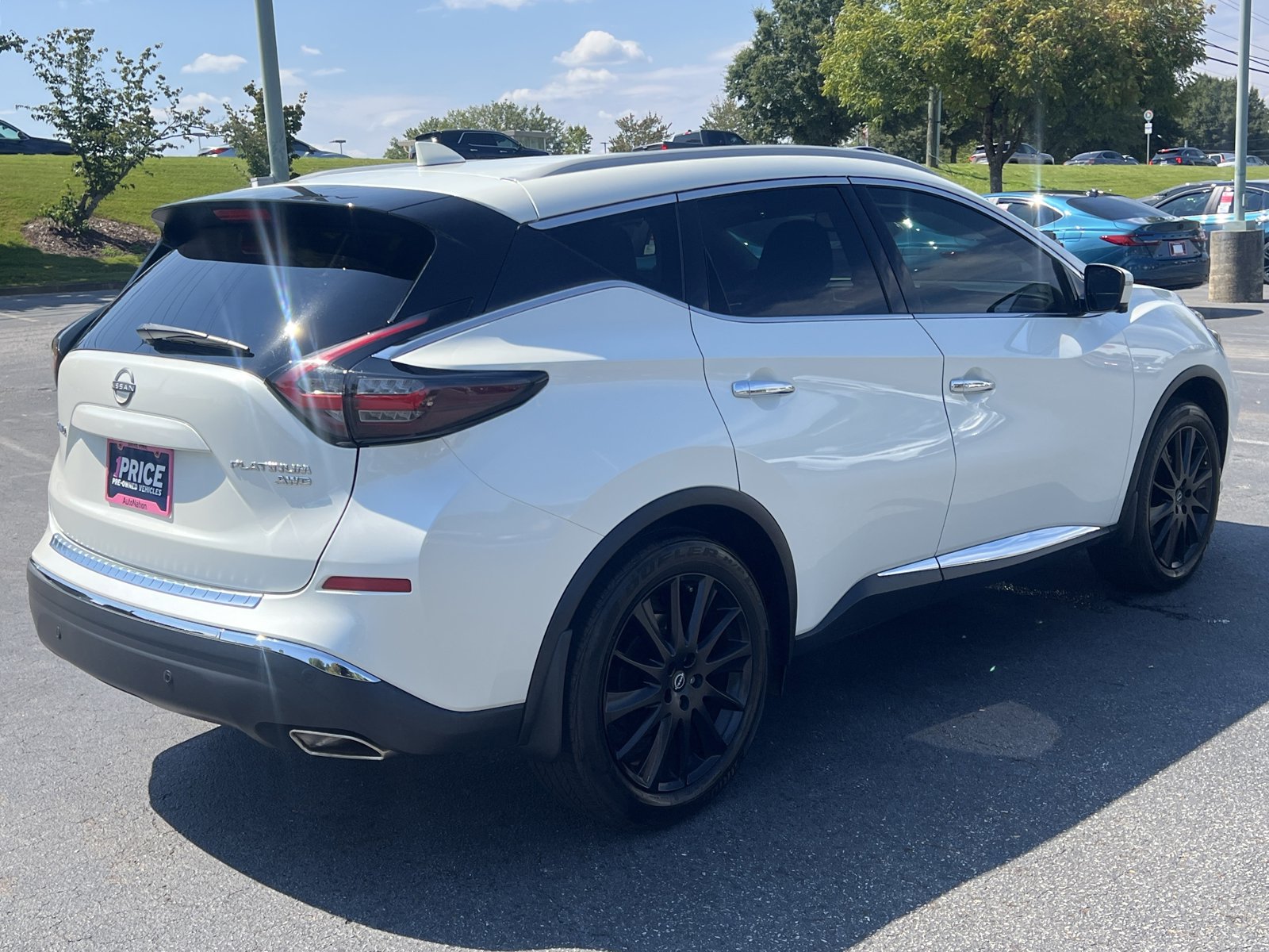 2023 Nissan Murano Platinum photo 3