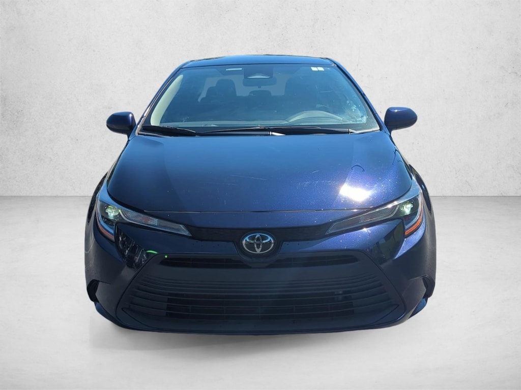 Certified 2025 Toyota Corolla LE Sedan