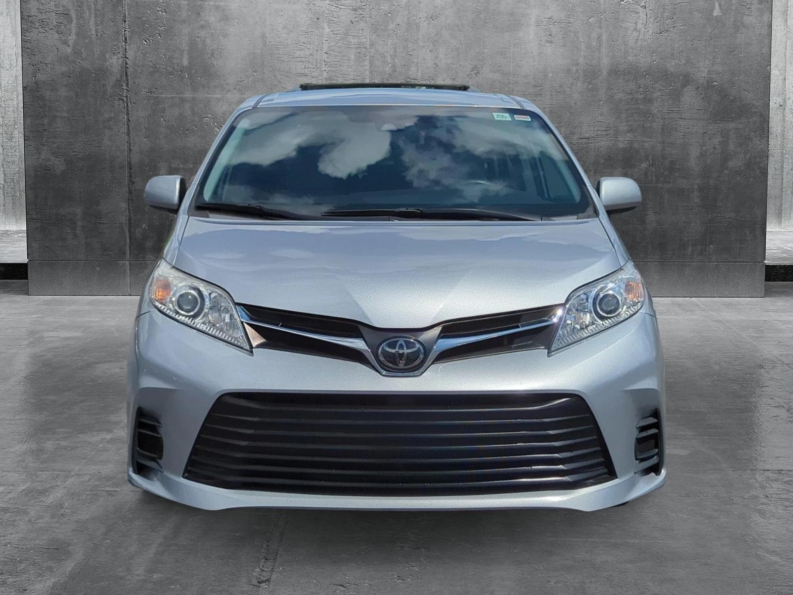 Certified 2020 Toyota Sienna LE with VIN 5TDKZ3DC1LS084853 for sale in Buford, GA