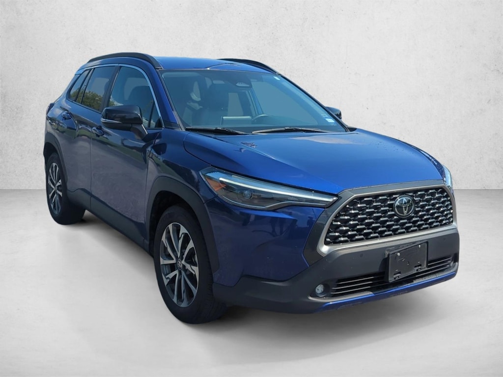Certified 2025 Toyota Corolla Cross XLE SUV