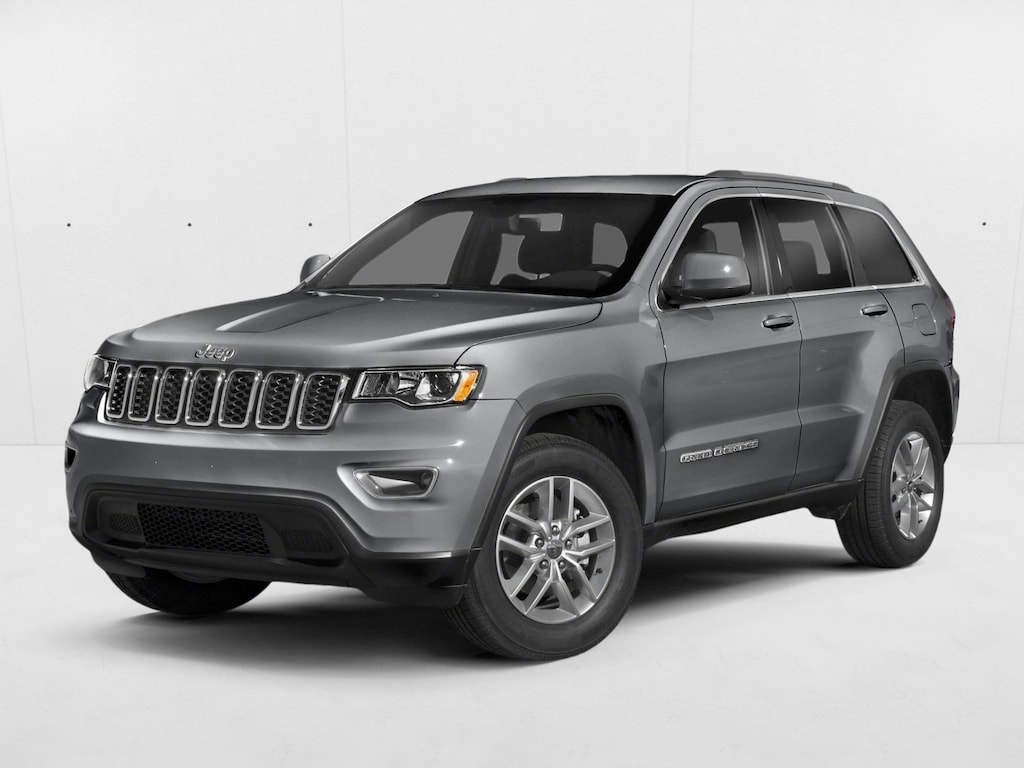 Used 2020 Jeep Grand Cherokee Laredo SUV