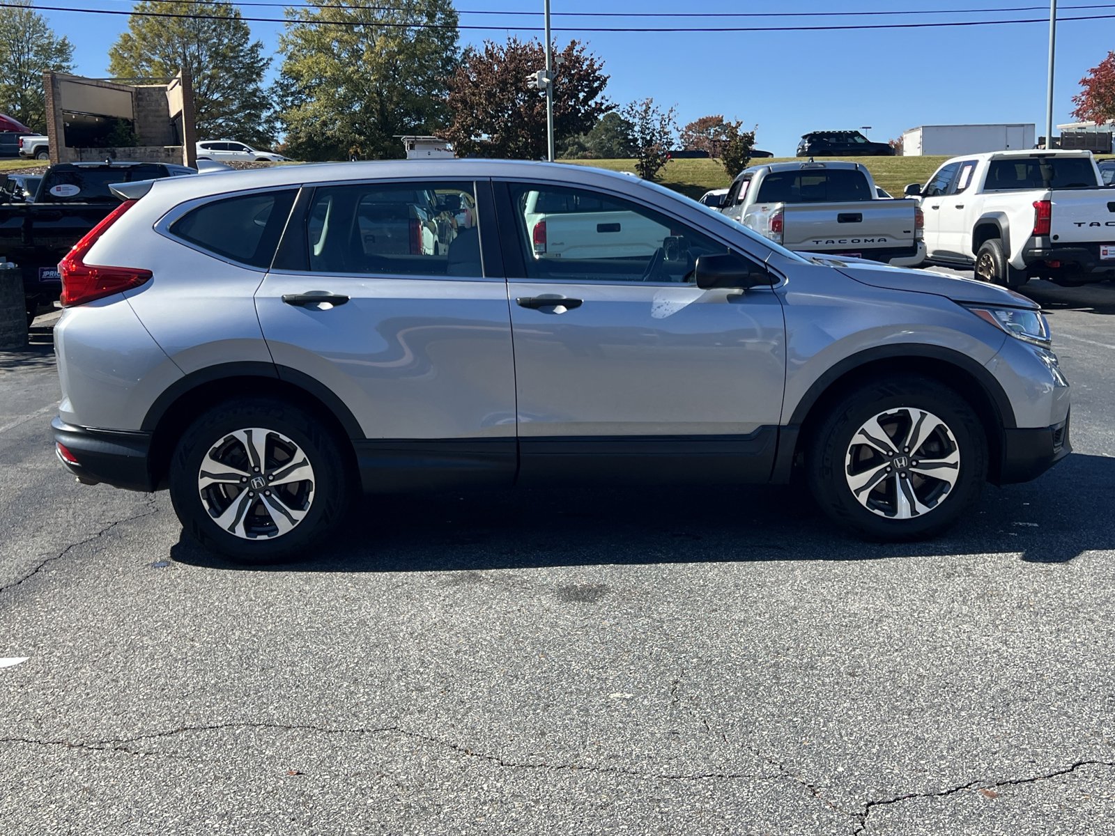 2019 Honda CR-V LX photo 4