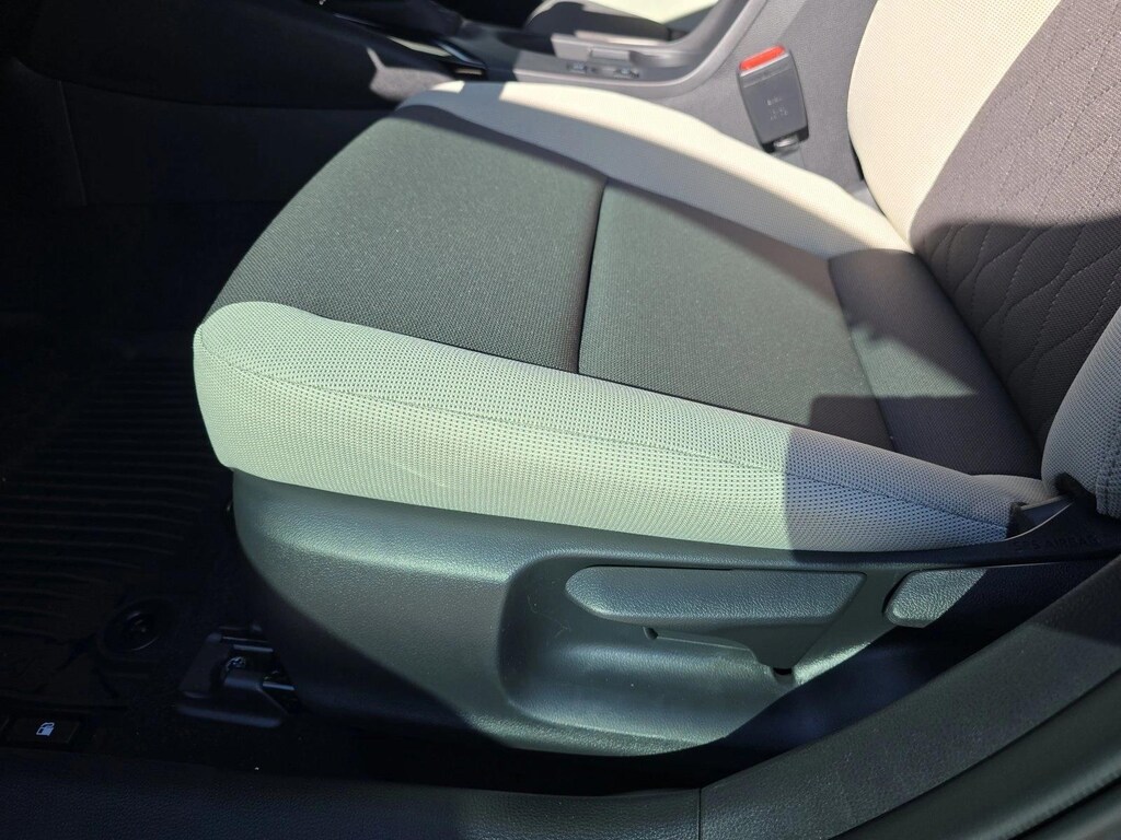 Certified 2025 Toyota Corolla LE Sedan