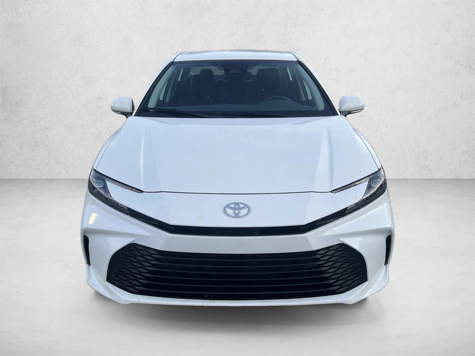 2025 Toyota Camry LE photo 2