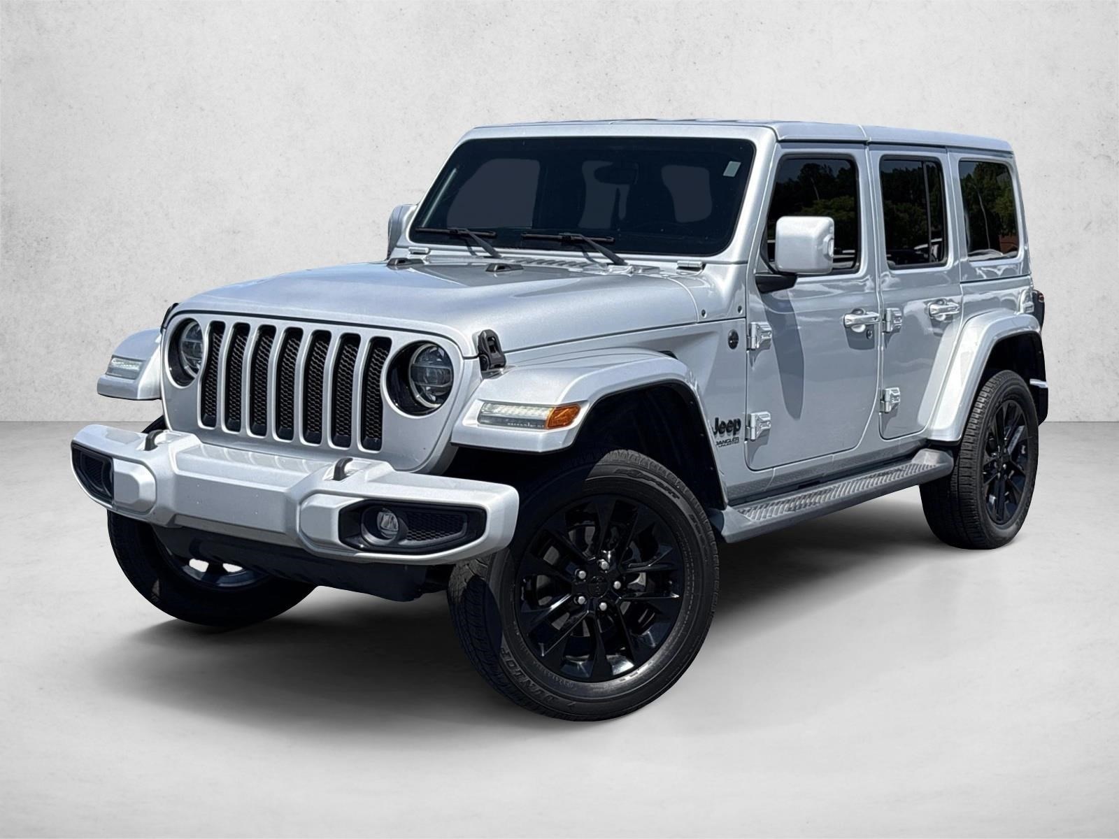 2022 Jeep Wrangler High Altitude's photo