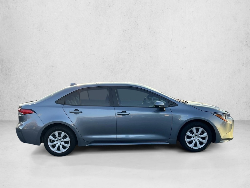 Used 2020 Toyota Corolla LE Sedan