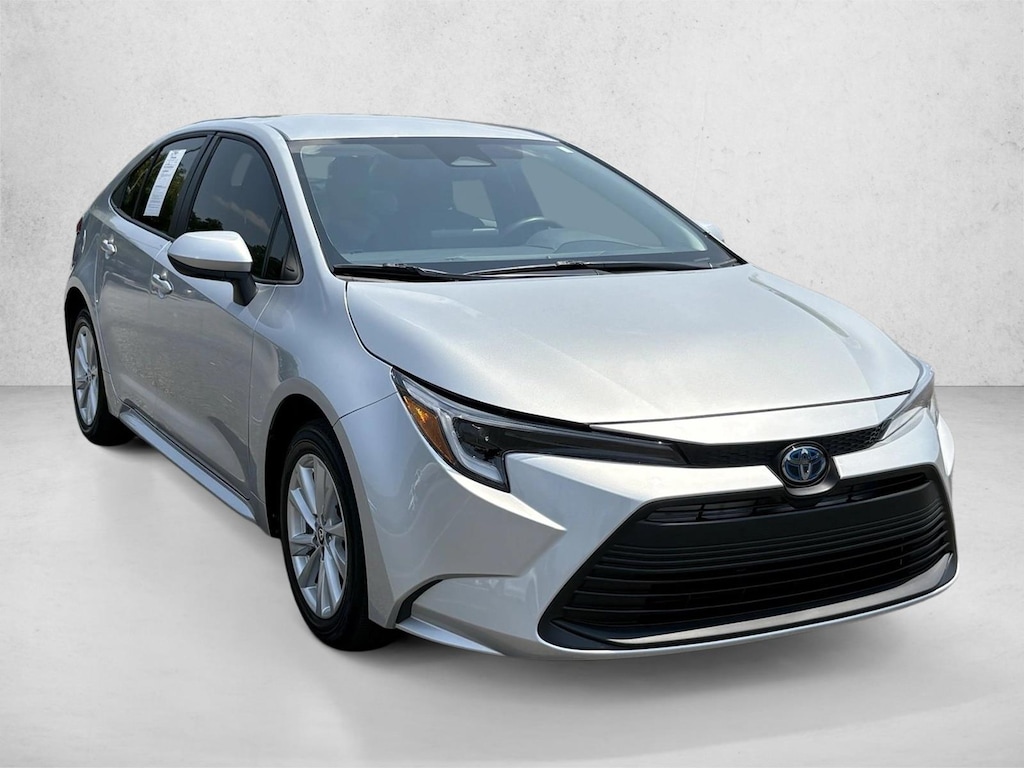 Certified 2025 Toyota Corolla Hybrid LE Sedan