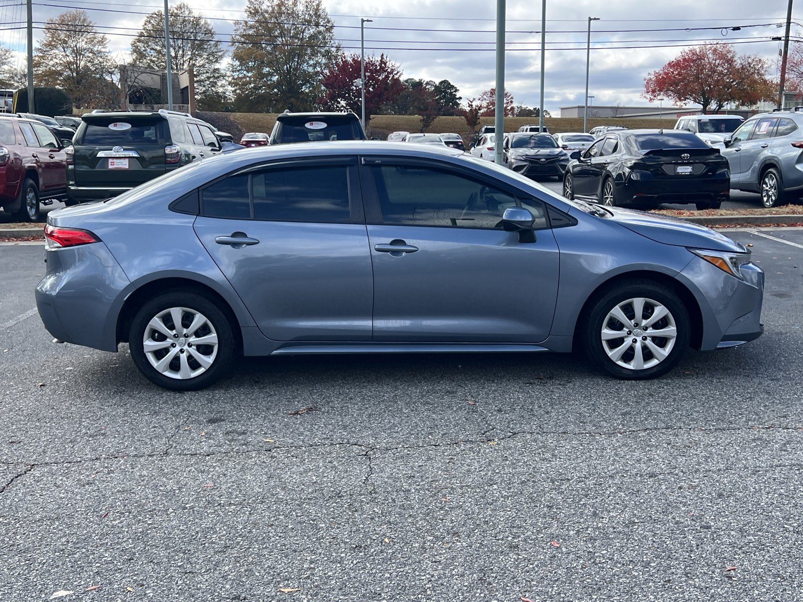 2024 Toyota Corolla Hybrid LE photo 4