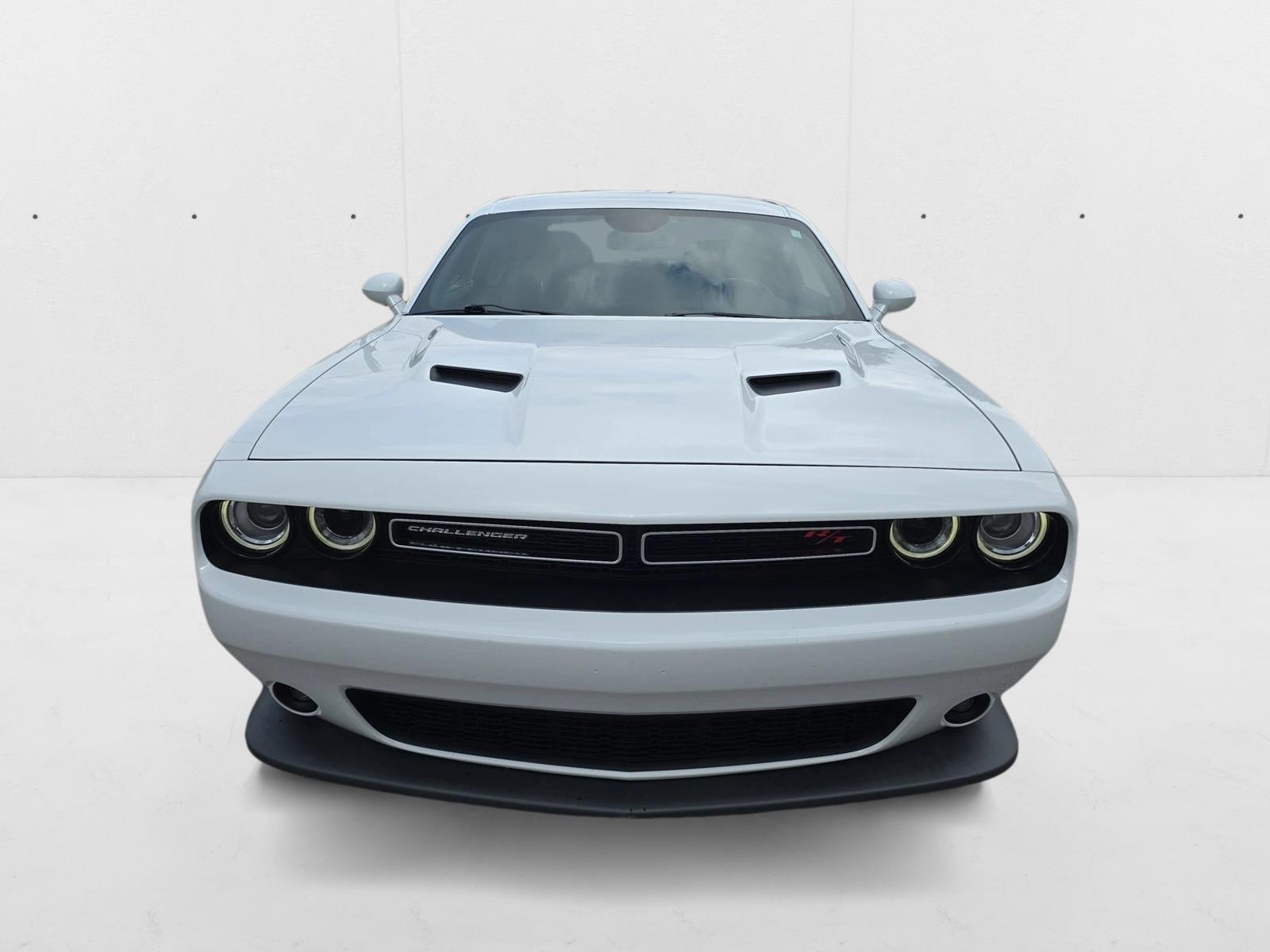 2021 Dodge Challenger R/T photo 2