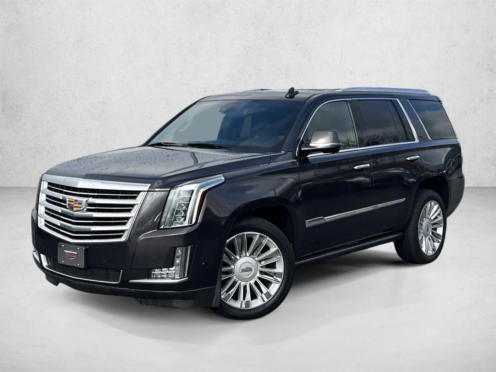 2018 Cadillac Escalade Platinum's photo