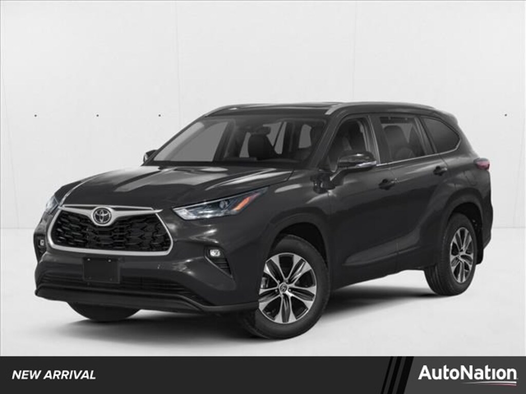 Used 2026 Toyota Highlander XLE SUV